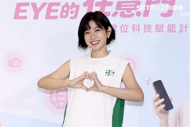 米可白出席愛盲基金會公益活動。(圖/記者鄭孟晃攝影)