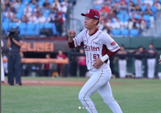 現年20歲的游承勳是樂天二軍游擊手。（圖／翻攝自IG)）