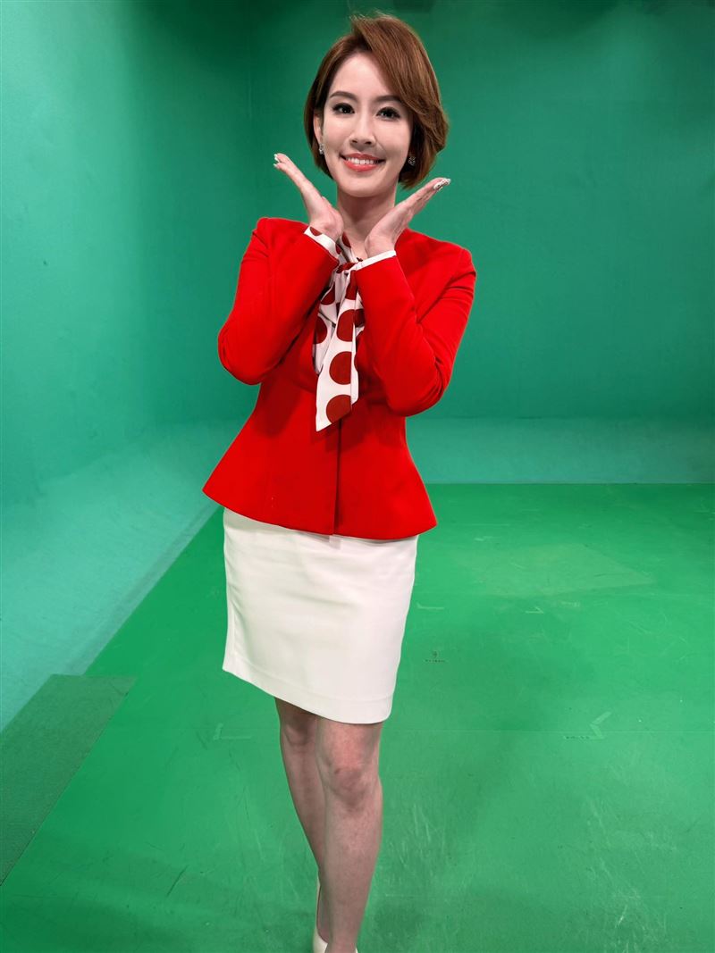 三立美女主播曾鈴媛5月初證實婚變。(圖／翻攝自臉書）