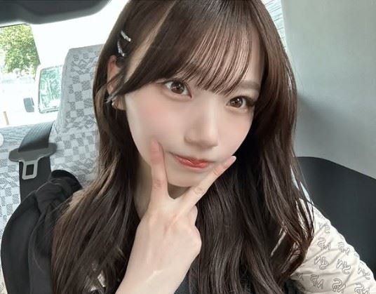 日本女子天團乃木坂46再爆爭議！成員岡本姬奈近日遭匿名帳號曝光與男性友人的親密合照，甚至傳出疑似私密影片外流。（圖／翻攝自岡本姬奈IG）