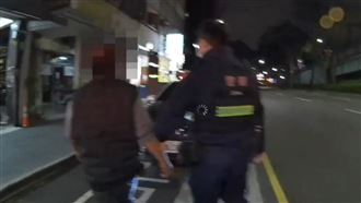 通緝犯違停被取締裝失憶　太淡定露餡被逮