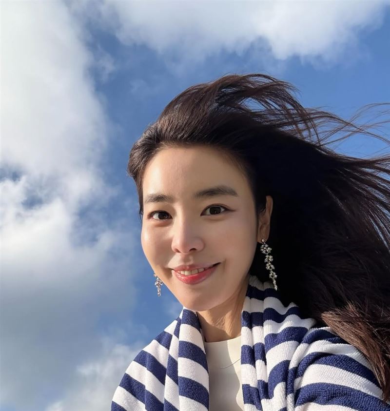 47歲韓國女星金奎吏。（圖／翻攝自IG @kimqri）