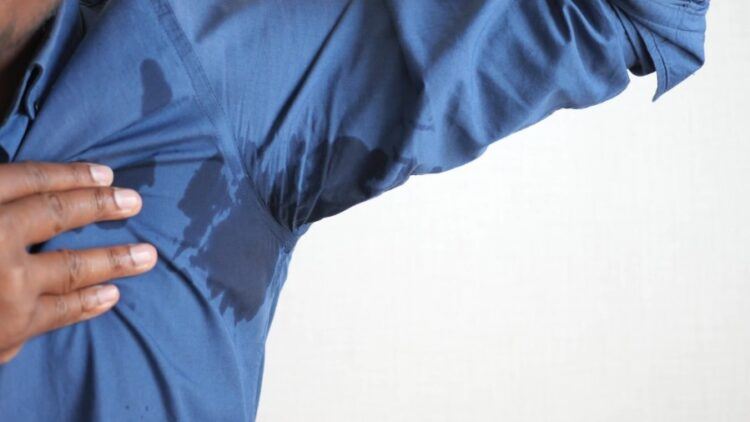 擺脫狐臭引起的社交尷尬！揭狐臭4大成因