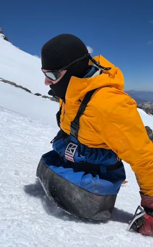 除了聖母峰，納比耶夫也征服過俄羅斯最高的山。（圖／翻攝自IG@rustam_nabiev92）