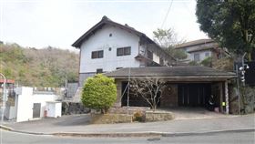 日本黑幫「神戶山口組」組長井上邦雄的豪宅遭到法拍。（翻攝自X＠tkzwgrs）