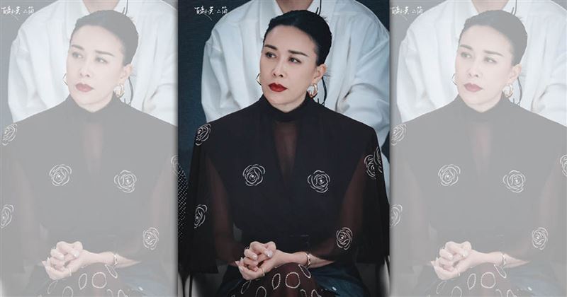 那英幫竇靖童打氣。（圖／翻攝自微博）
