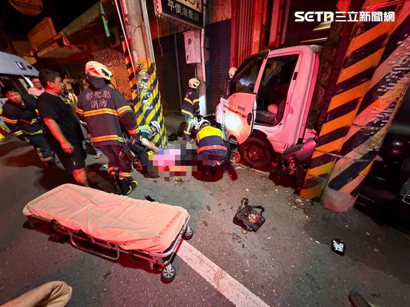 彰化火鍋店打烊遇劫，老闆娘一家3口收攤挨撞，父女雙亡。（圖／翻攝畫面）