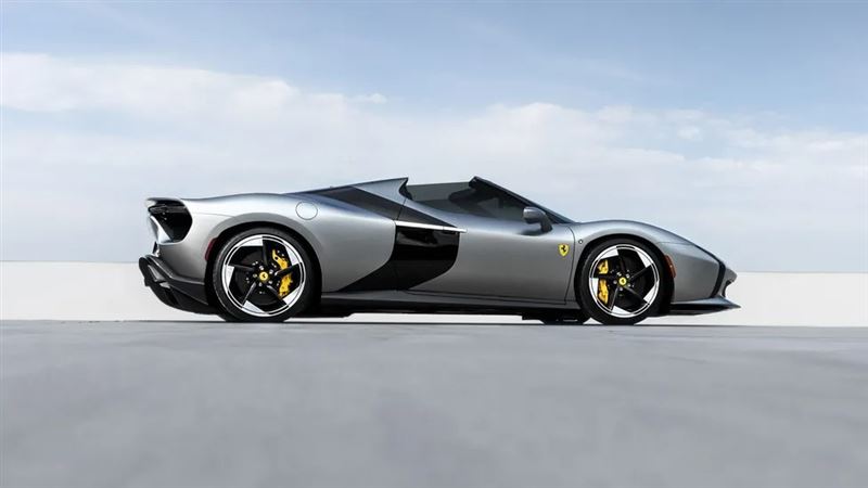 動力維持F8 Spider採用的3.9升雙渦輪V8引擎。(圖/翻攝Ferrari網站)