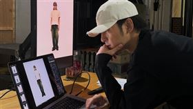 陳柏霖深夜發出工作照。（圖／翻攝自IG @chenbolin）