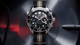 Omega Seamaster 300M 007 First Light計時腕錶。（圖／翻攝Omega網站）