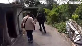 北市王男等5人前往被害人租屋處暴力討債遭逮。（圖／翻攝畫面）