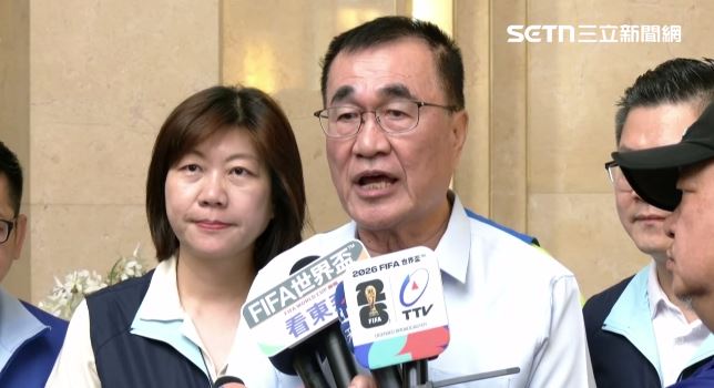 李四川出席新北市後備憲兵荷松協會理事長交接典禮（圖／翻攝畫面）
