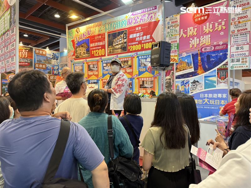 台北旅展業者表示今年狀況不好。（圖／記者李育道攝影）