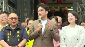 民進黨台北市長參選人沈伯洋赴關渡宮參香祈福（圖／翻攝畫面）