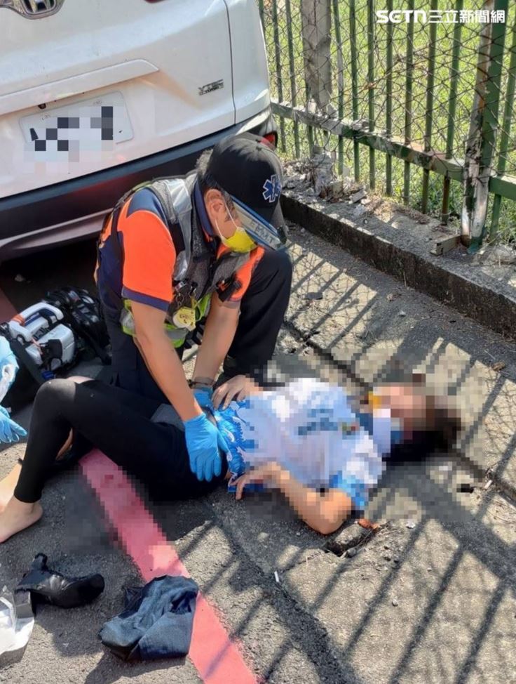 台南,台南市,永康區,事故,車禍,乘客,女嬰,撕裂傷,死亡,自撞,家人（圖／翻攝畫面）