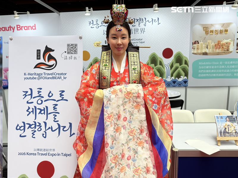 KTE今年邀請韓國YouTuber「여우곰채널(狐狸熊)」擔任推廣大使,希望透過網路影響力向台灣旅客推廣韓國文化與觀光。(圖/記者李育道攝影)
