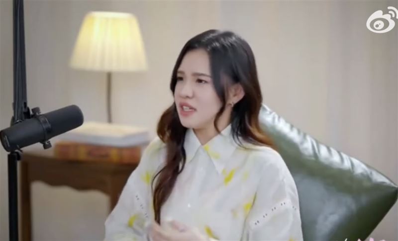 謝依霖近年重返演藝圈。(圖/翻攝自微博)