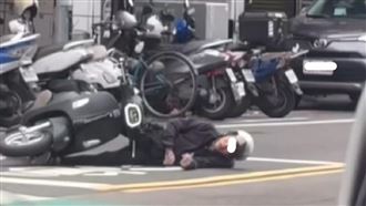 桃園騎士倒地抽搐！身上搜出「喪屍煙彈」