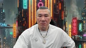 館長認為，像黃光芹這樣的口才、資歷，全台灣遍布都是。（圖／翻攝自館長惡名昭彰YouTube頻道）