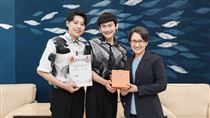 YTR夫夫之道登記結婚　副總統蕭美琴見證
