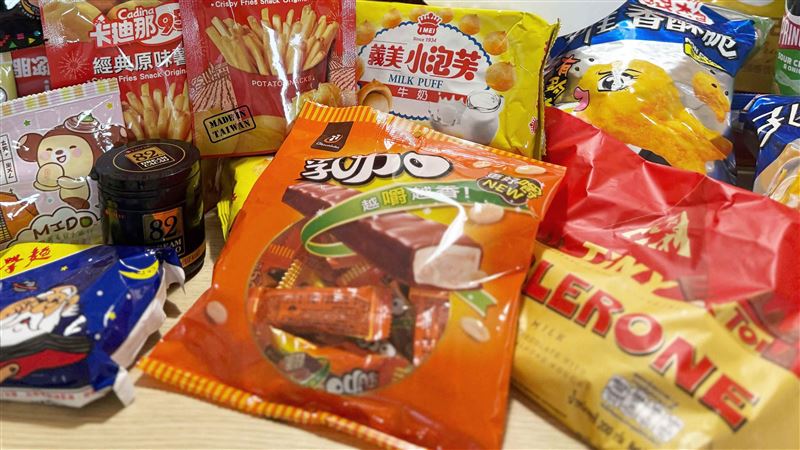 情緒慰藉社交分享!台人最愛零食熱銷榜曝