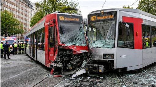 德國驚傳「電車對撞事故」　56傷28人送醫