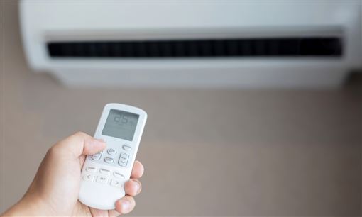 開冷氣就中招！男高燒3天、呼吸困難送醫