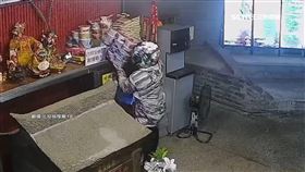 北投城隍廟遭竊！50多碗「結緣泡麵全沒了」