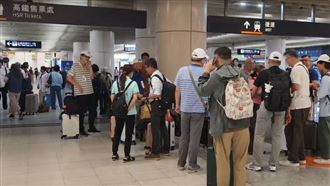 史上第一次！高鐵大誤點、全改自由座列車
