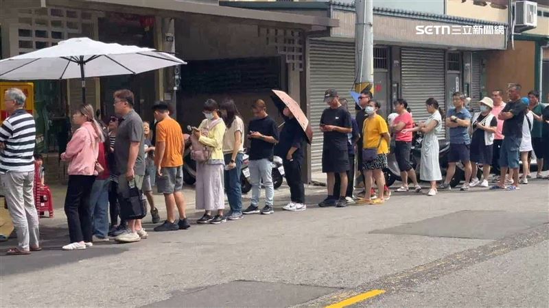 台中外埔肉粽店，從一顆十五元到現在三十元，照樣屬於銅板價