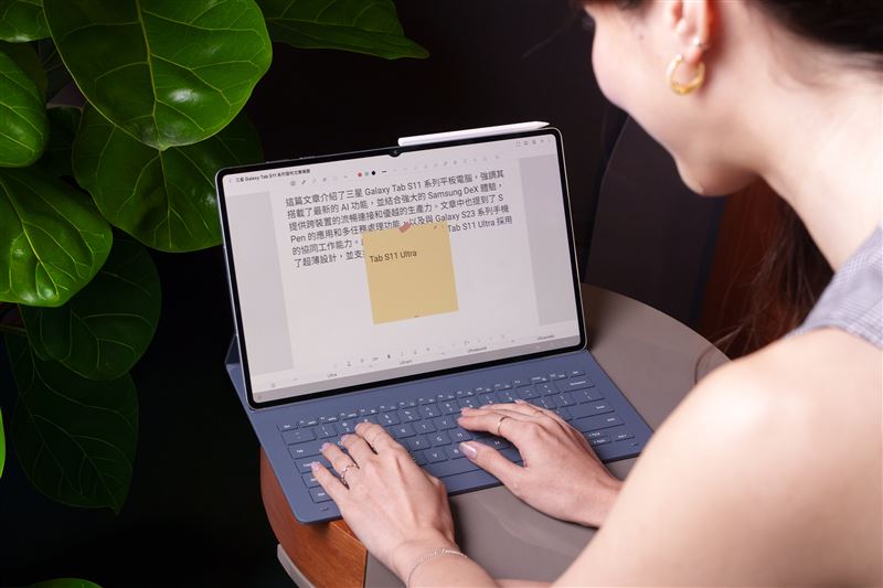 活動期間三星商城Galaxy Tab全系列享滿萬折千優惠;三星智慧館指定機型最高享1,500元。(圖/品牌業者提供)