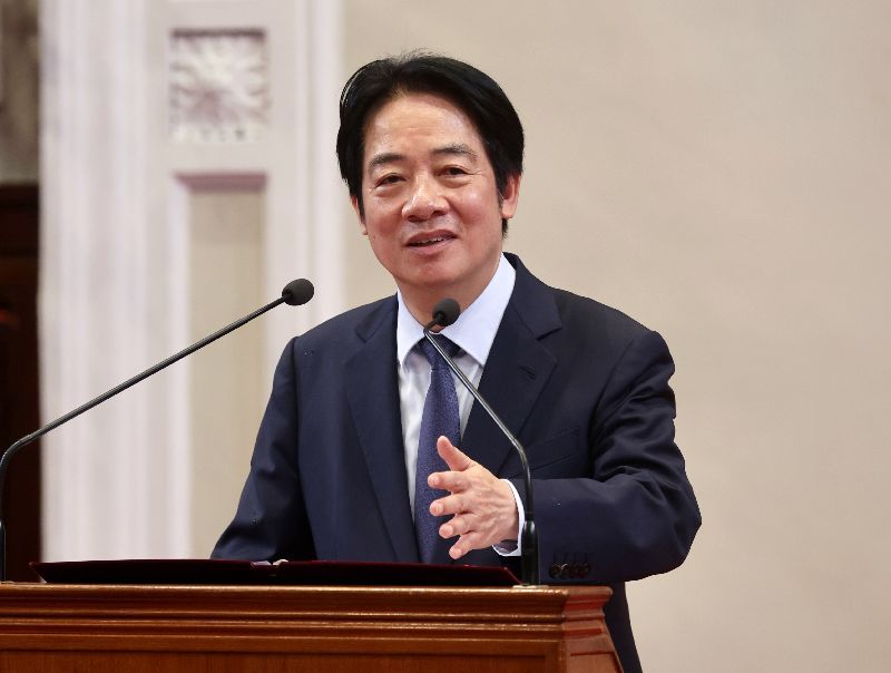總統賴清德27日表示，生一個孩子，從出生到18歲的成長津貼，如果領好領滿，政府將給你108萬，此外還有至少36萬的成年禮。（圖／中央社）