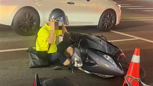 喝茫！酒空伯「暴走推倒機車」又試圖酒駕