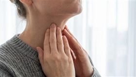 5月25日世界甲狀腺日／疲累、皮膚乾、月經失調？小心甲狀腺異常！簡單「3步驟」揪病灶。（圖／醫健新聞網提供） 