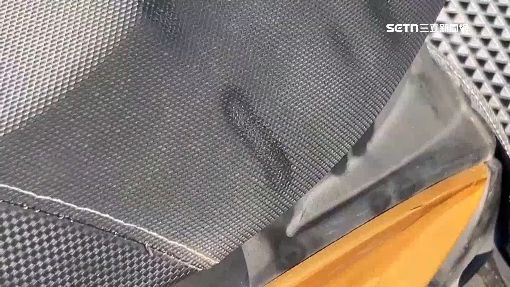 獨／機車停路邊坐墊冒煙　物理老師解答