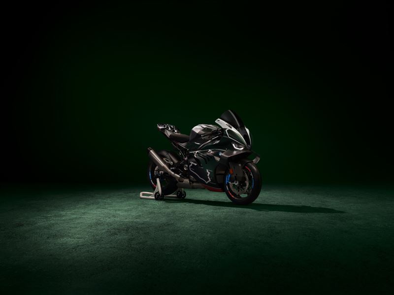 BMW M 1000 RR Isle of Man TT特仕版。(圖/翻攝BMW網站)