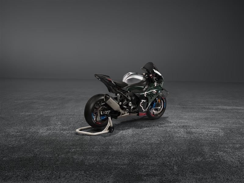 BMW M 1000 RR Isle of Man TT特仕版。(圖/翻攝BMW網站)