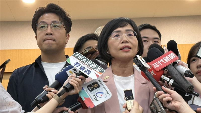 民眾黨再扯胞妹 蘇巧慧酸爆李四川弟