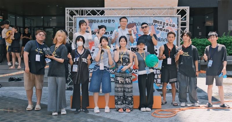 「520國際潑水文化節」不只是校園活動,更是推動國際化教育的重要縮影。(圖/萬能科大提供)