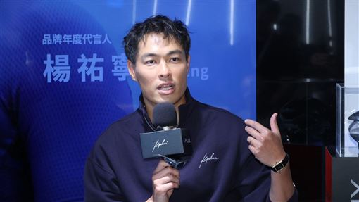 楊祐寧曝帶3孩生活　女兒愛弟弟愛到狂親