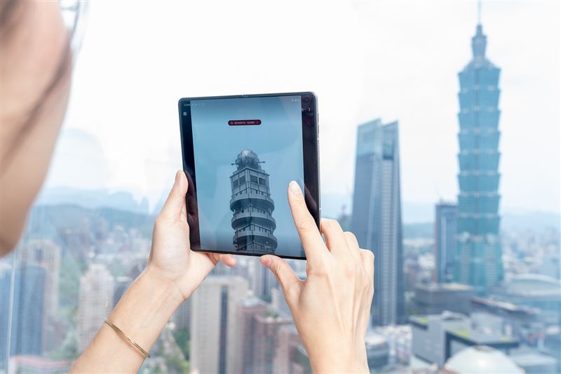motorola razr fold獲DXOMARK摺疊機相機評比冠軍