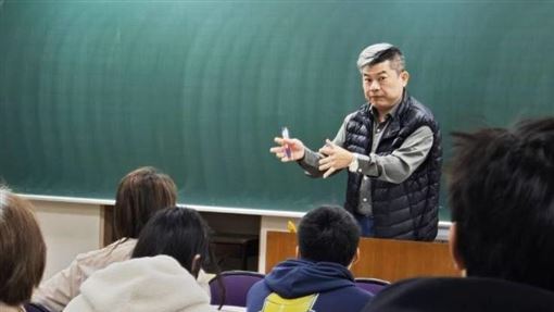 獨／高房價吃掉小孩？資深教育專家曝真相