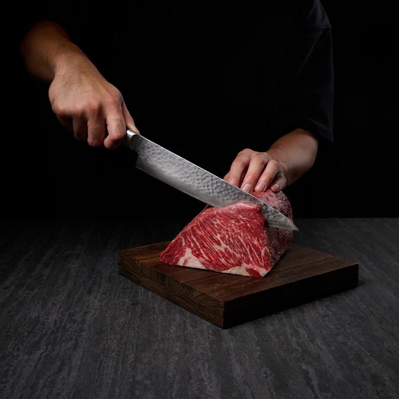肉次方 燒肉放題新增平日宵夜時段。(圖/王品提供)