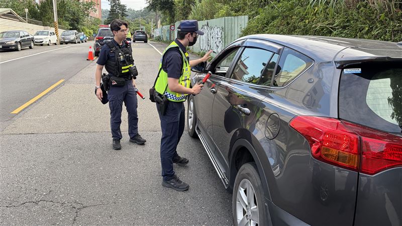 新店警全力打擊毒駕!2小時內查獲3案