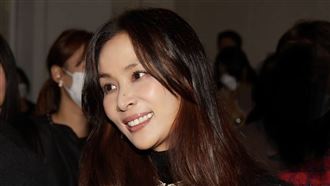聲音太嗲遭酸裝年輕　張東健妻子首揭真相