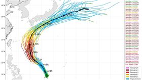 薔蜜颱風（圖／翻攝自天氣職人-吳聖宇臉書）