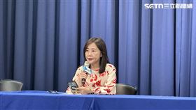 尹乃菁在中常會後接受媒體聯訪回應時事（圖／記者詹宜庭攝影）