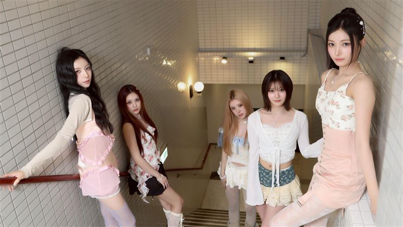 韓女團首度來台　一吃香菜秒變臉太可愛