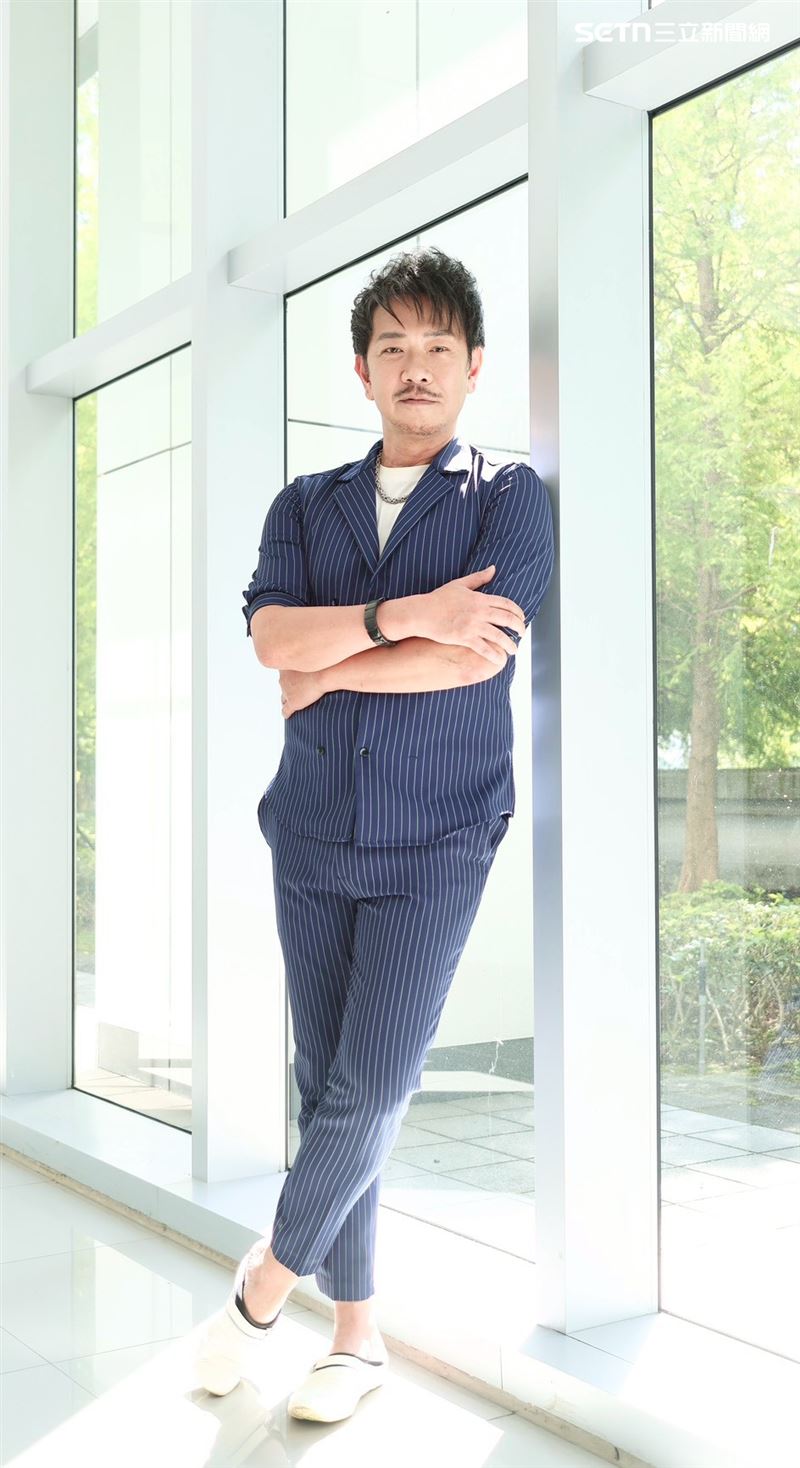 江俊翰接受《三立新聞網》專訪。（圖／記者田俊彥攝影）