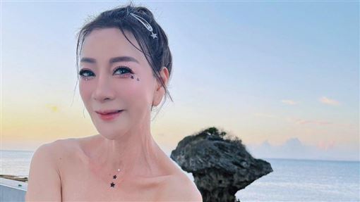 預告直播喊卡　楊繡惠88歲母走路歪斜送醫